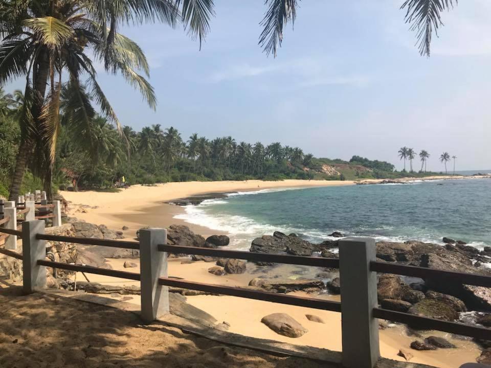 Hiru Villa 坦加拉 客房 照片